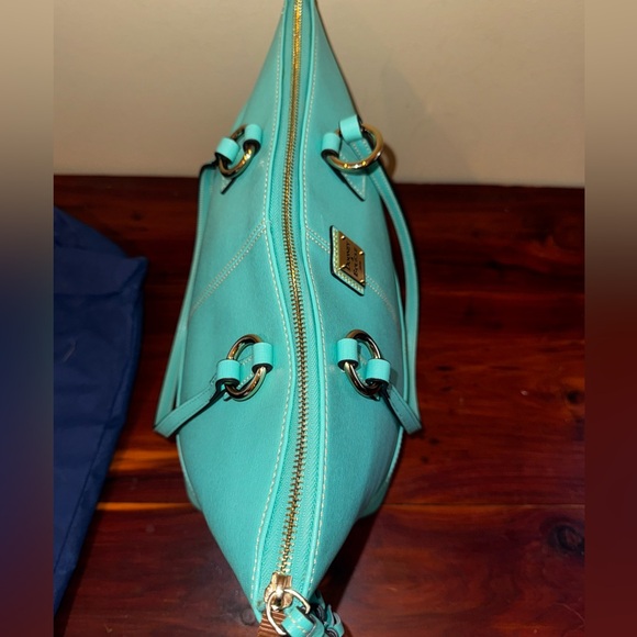 Dooney & Bourke Italian Soffiano leather - Picture 9 of 9